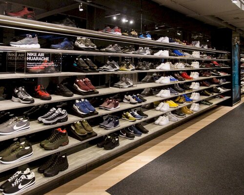 Фотография обувного магазина ТОЧКА