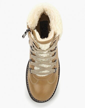 Миниатюра фотографии Ботинки der spur