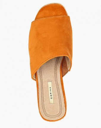 Миниатюра фотографии Сабо corina