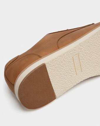 Миниатюра фотографии Туфли pull&bear