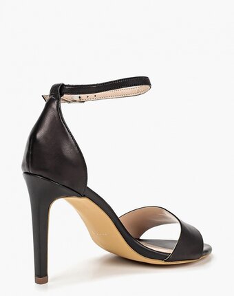 Миниатюра фотографии Босоножки bata