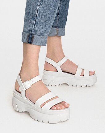 Миниатюра фотографии Босоножки stradivarius