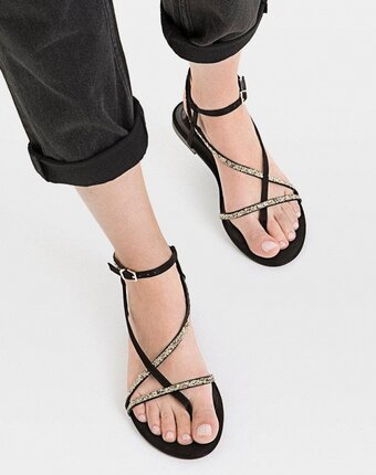 Миниатюра фотографии Сандалии stradivarius