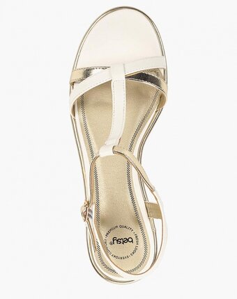 Миниатюра фотографии Сандалии betsy