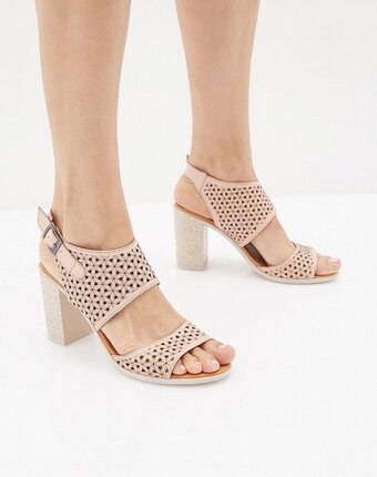 Миниатюра фотографии Босоножки alessio nesca