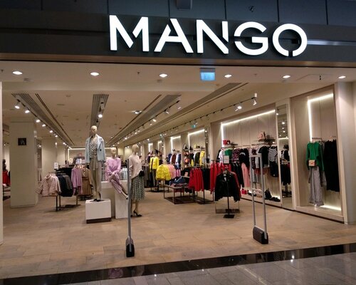 Фотография обувного магазина Mango Фотография обувного магазина Mango