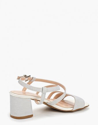 Миниатюра фотографии Босоножки saivvila