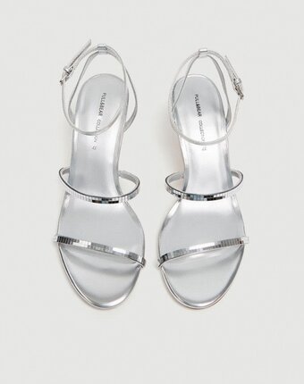 Миниатюра фотографии Босоножки pull&bear