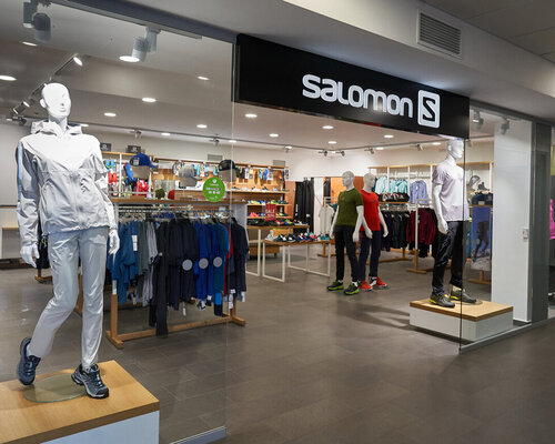 Фотография обувного магазина Salomon