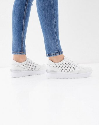 Миниатюра фотографии Кроссовки destra