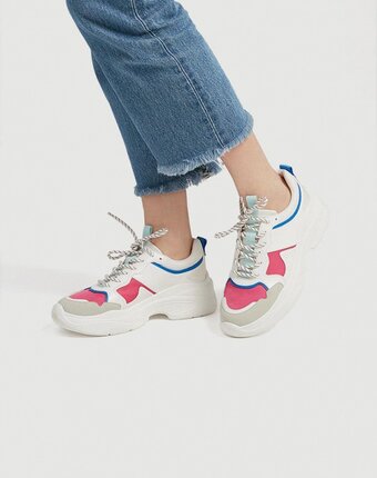 Миниатюра фотографии Кроссовки pull&bear