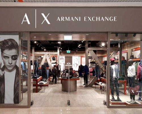 Фотография обувного магазина Armani Exchange