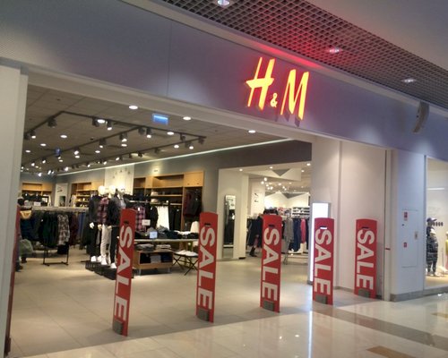 Фотография обувного магазина H & M