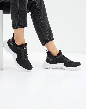 Миниатюра фотографии Кроссовки strobbs