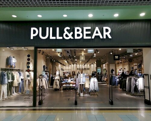Фотография обувного магазина Pull & Bear