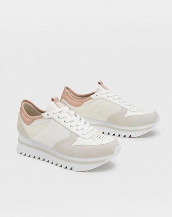 Миниатюра фотографии Кроссовки stradivarius