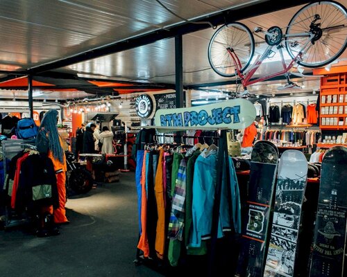 Фотография обувного магазина Underground Store