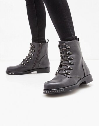 Миниатюра фотографии Ботинки diamantique