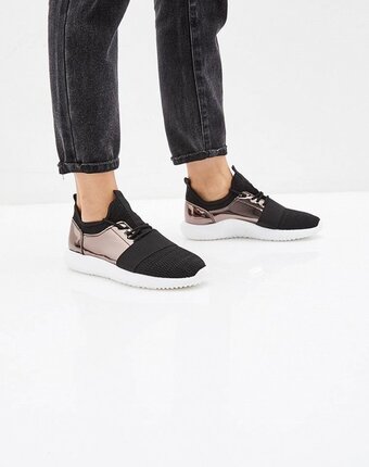 Миниатюра фотографии Кроссовки queen vivi