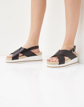 Миниатюра фотографии Босоножки pieces