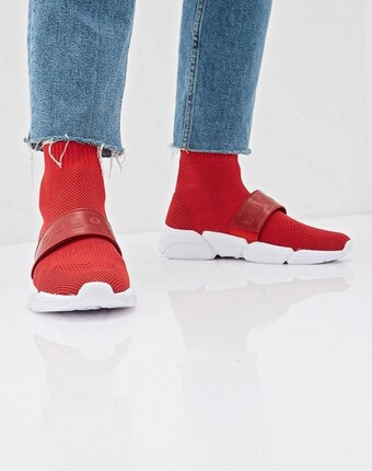 Миниатюра фотографии Кроссовки bugatti