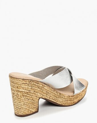 Миниатюра фотографии Босоножки la bottine souriante