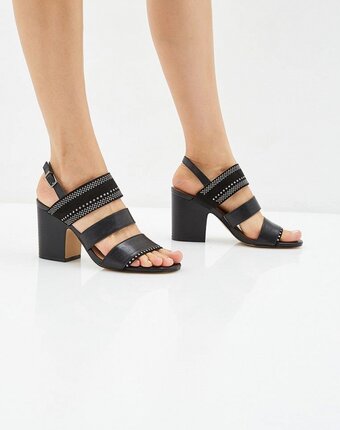 Миниатюра фотографии Босоножки bata