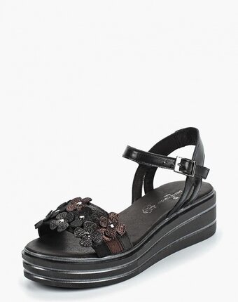 Миниатюра фотографии Босоножки pierre cardin