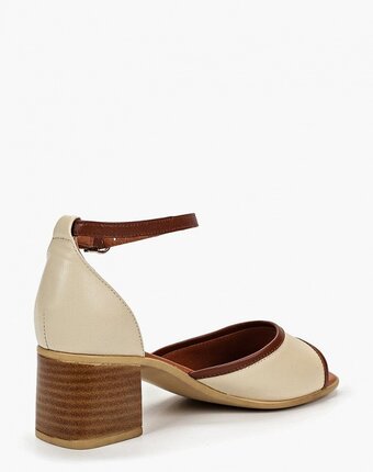 Миниатюра фотографии Босоножки shoiberg