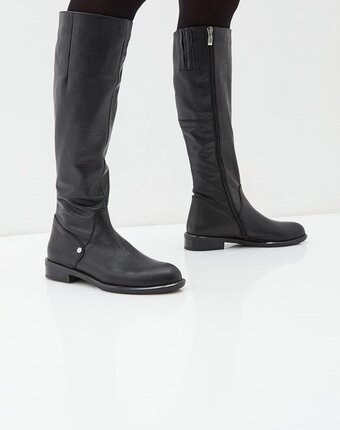 Миниатюра фотографии Сапоги pierre cardin