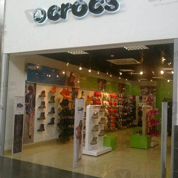 Фотография обувного магазина CROCS в ТЦ МЕГА Парнас