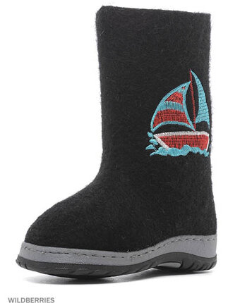 Миниатюра фотографии Валенки, кукморский валяльно-войлочный комбинат