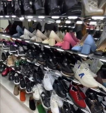 Фотография обувного магазина MAGZA SHOES