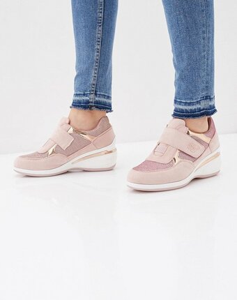 Миниатюра фотографии Кроссовки saivvila