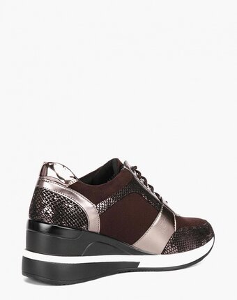 Миниатюра фотографии Кроссовки medelista