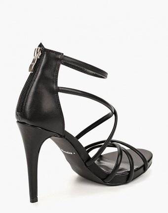 Миниатюра фотографии Босоножки bata