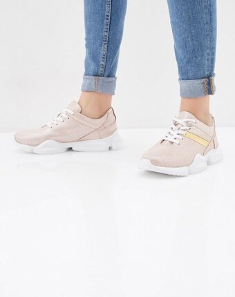 Миниатюра фотографии Кроссовки clovis