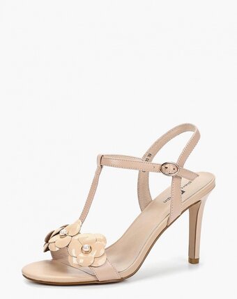 Миниатюра фотографии Босоножки pierre cardin