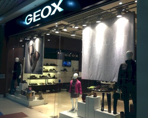 Фотография обувного магазина  Geox