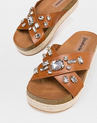 Миниатюра фотографии Эспадрильи stradivarius