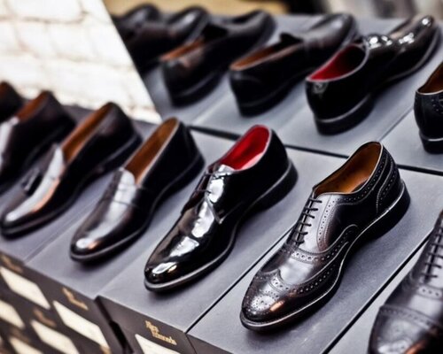 Фотография обувного магазина Кавалер