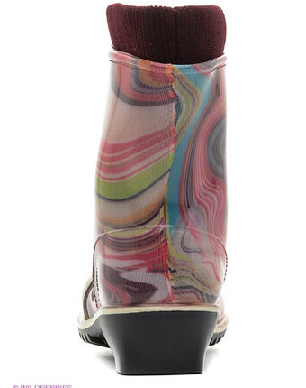 Миниатюра фотографии Резиновые сапоги, дюна