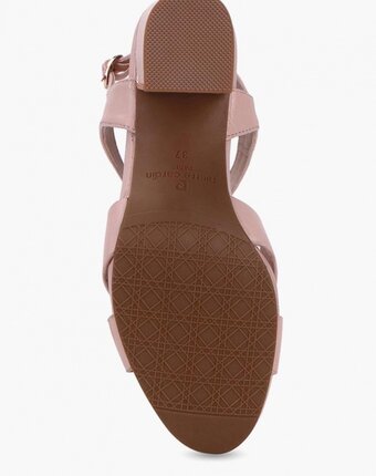 Миниатюра фотографии Босоножки pierre cardin