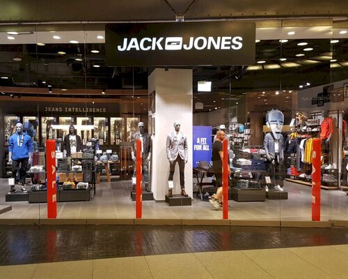 Фотография обувного магазина Jack & Jones