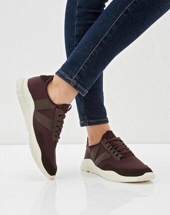 Миниатюра фотографии Кроссовки violeta by mango