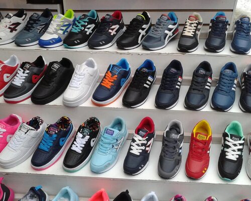 Фотография обувного магазина DinaLatova Фотография обувного магазина DinaLatova