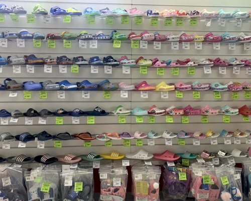 Фотография обувного магазина Жирафик