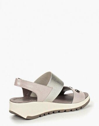 Миниатюра фотографии Босоножки vitacci