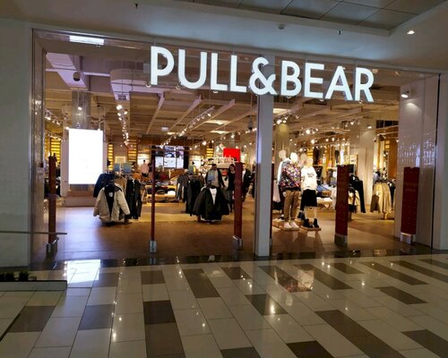 Фотография обувного магазина PULL & BEAR