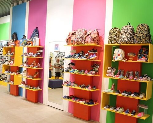 Фотография обувного магазина СибОбувь Фотография обувного магазина СибОбувь